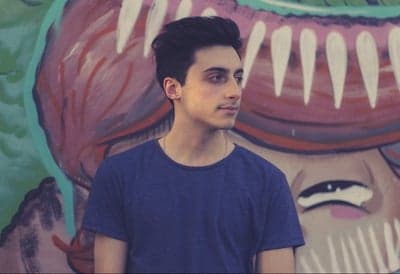 Ale Cominotti